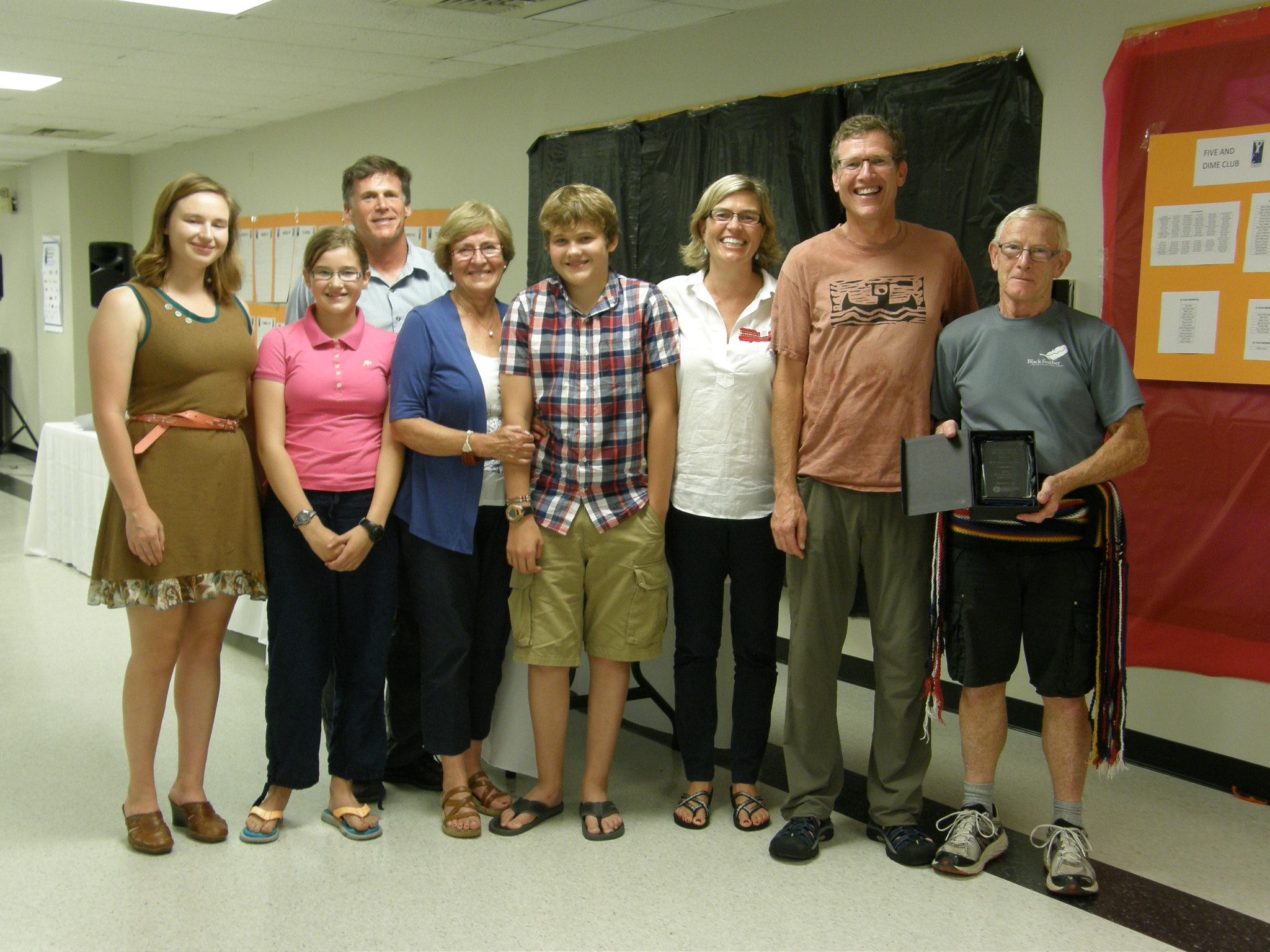 Rene Boogemans receiving the Soern Petersen Memorial Award - with the Petersen Family 2015.JPG